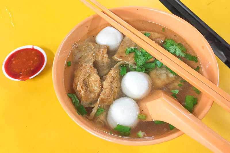 What to Eat at People’s Park Food Centre - Yong Xiang Xing Dou Fu Food
