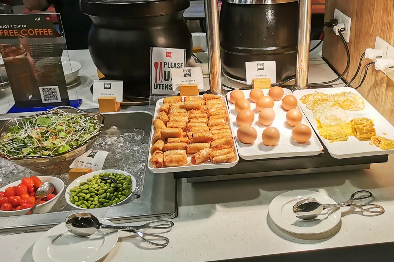 ibis Saigon Airport Review - Breakfast