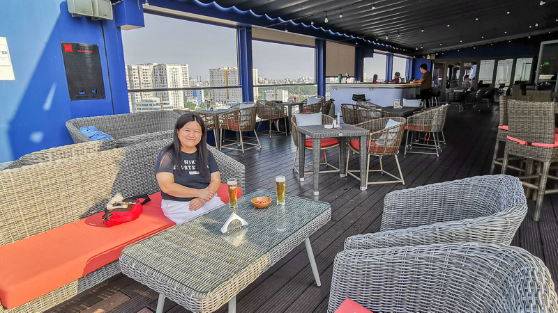 ibis Saigon Airport Review - Pool Bar