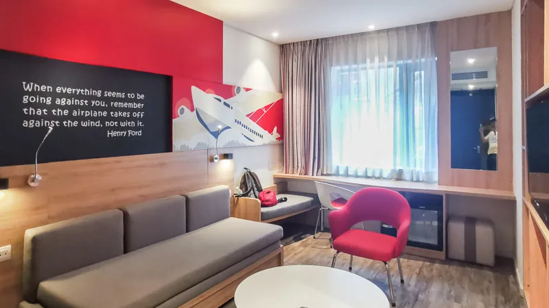 ibis Saigon Airport Review - Room