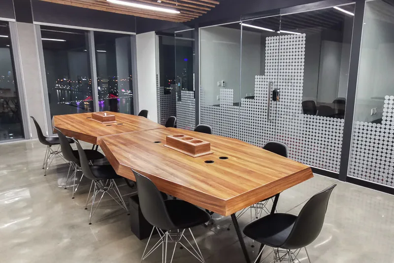 Wink Hotel Danang Centre Review - Coworking