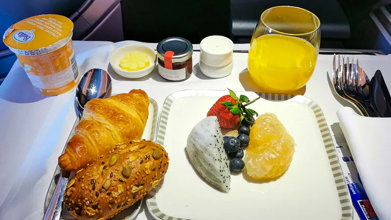 Fresh fruits, bread and yoghurt