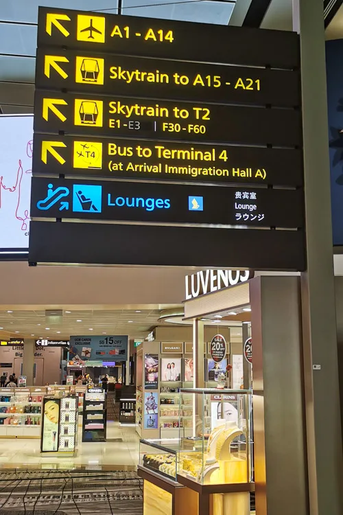 Singapore Arlines SilverKris Lounge Business Class Terminal 3 Changi Airport - How to get there