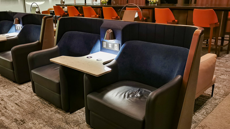 Singapore Arlines SilverKris Lounge Business Class Terminal 3 Changi Airport - Seating