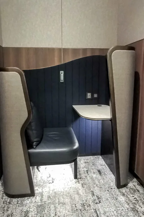 Singapore Arlines SilverKris Lounge Business Class Terminal 3 - Seating