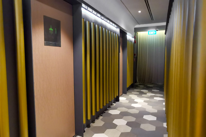 Showers at Blossom Lounge, Terminal 4, Changi Airport