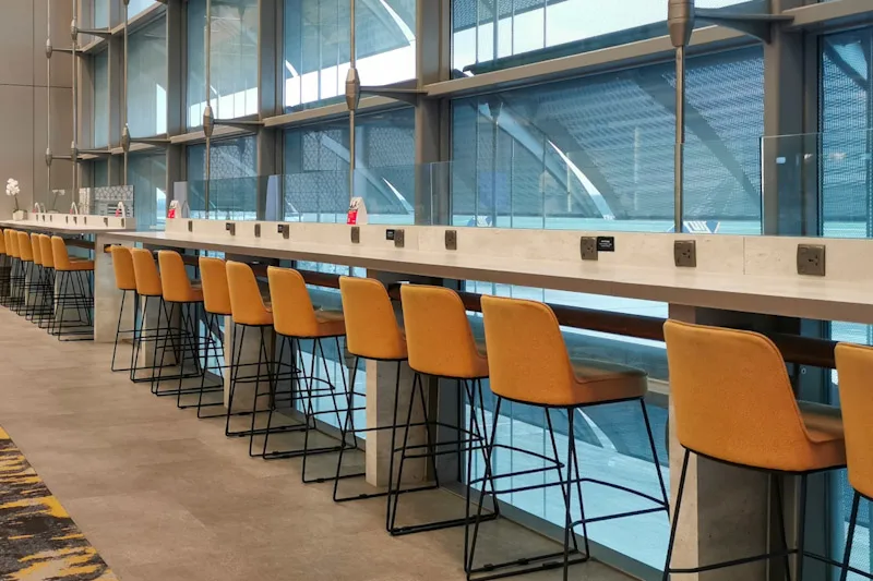 Marhaba Lounge Terminal 3 Review - Seating