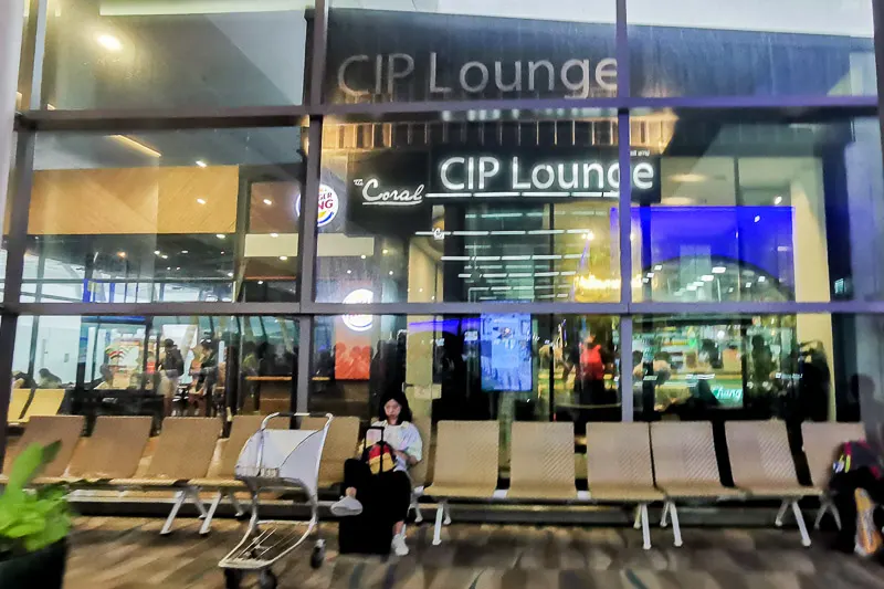 Coral Premium Departure Lounge Review - How to get there