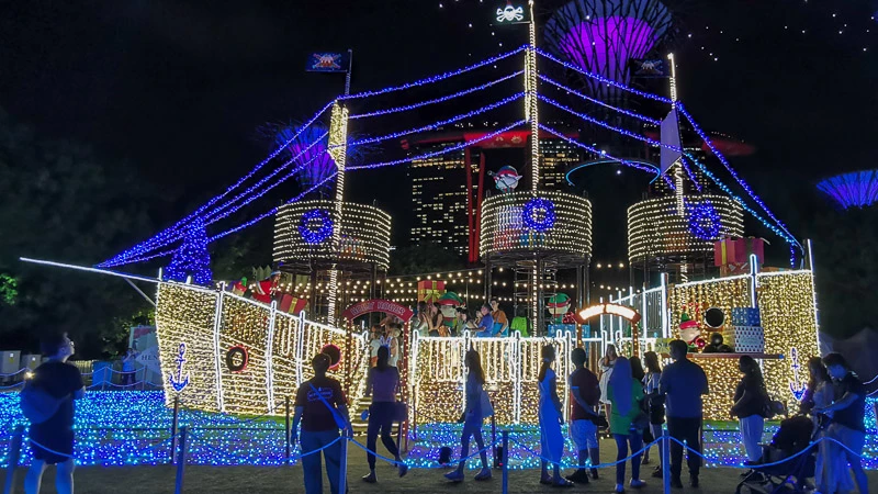 Singapore Christmas Wonderland 2023 - Holly Roger Ship