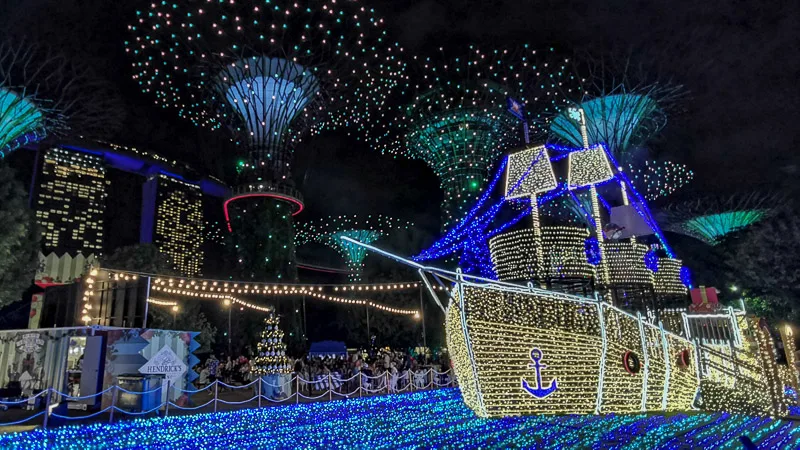 Singapore Christmas Wonderland 2023 - Holly Roger Ship