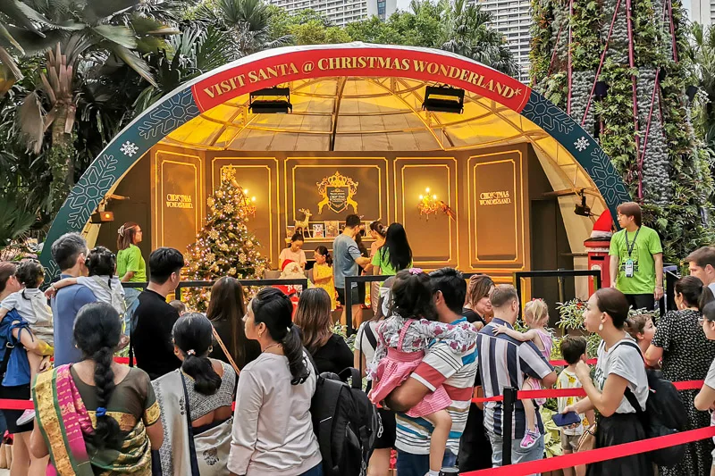Singapore Christmas Wonderland 2023 - Meet Santa at Santa Home (1)