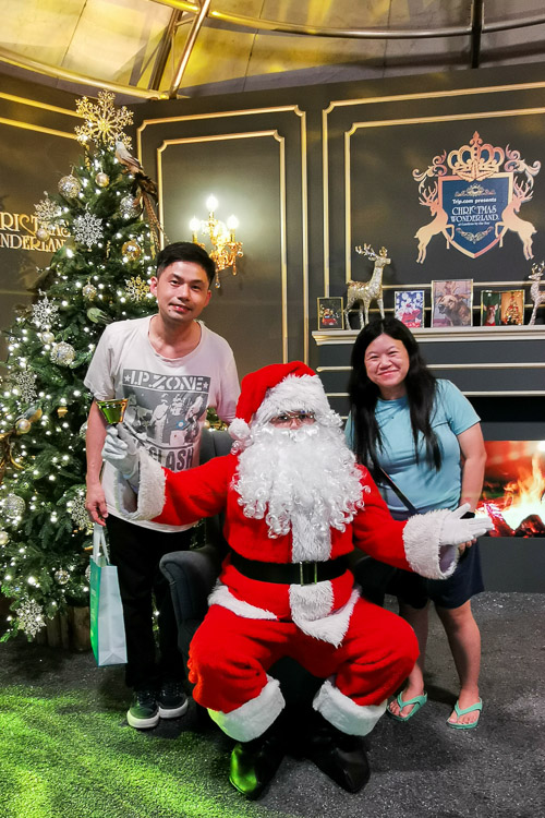 Singapore Christmas Wonderland 2023 - Meet Santa at Santa Home 