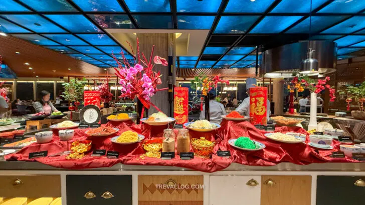 Chinese New Year Buffet at Pan Pacific Singapore 2025