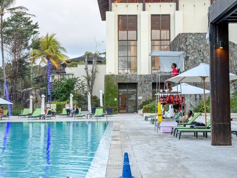 Club Med Bintan Review - Swimming Pool