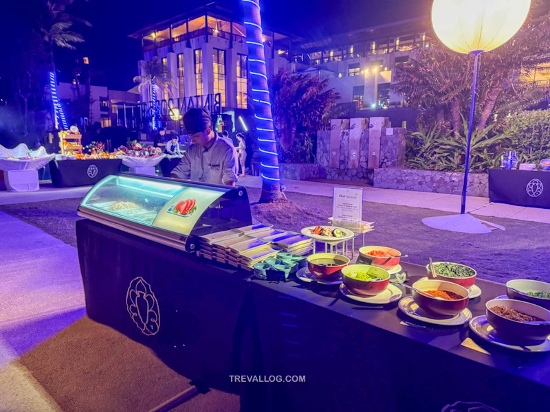 Club Med Bintan Review - White Pool Dinner