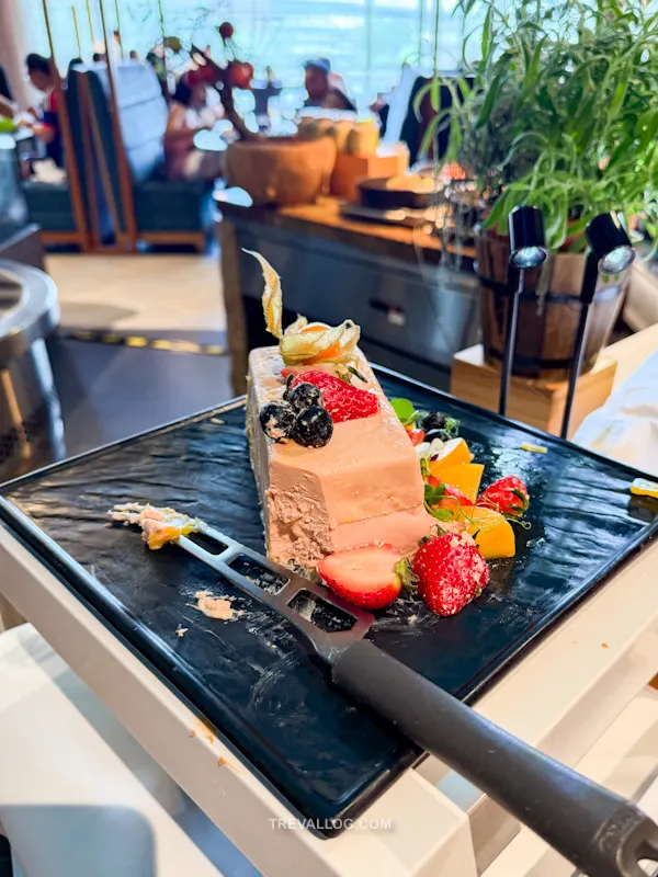 Pan Pacific Singapore Edge - Sunday Funday Brunch Review - Food