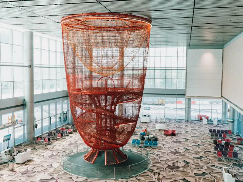 Chandelier - Changi T4